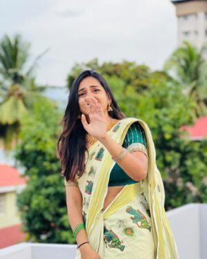 sai Dhanya Instagram - Some onam vibes 

#keralasaree #kerala #onam #biggboss #saree #traditional