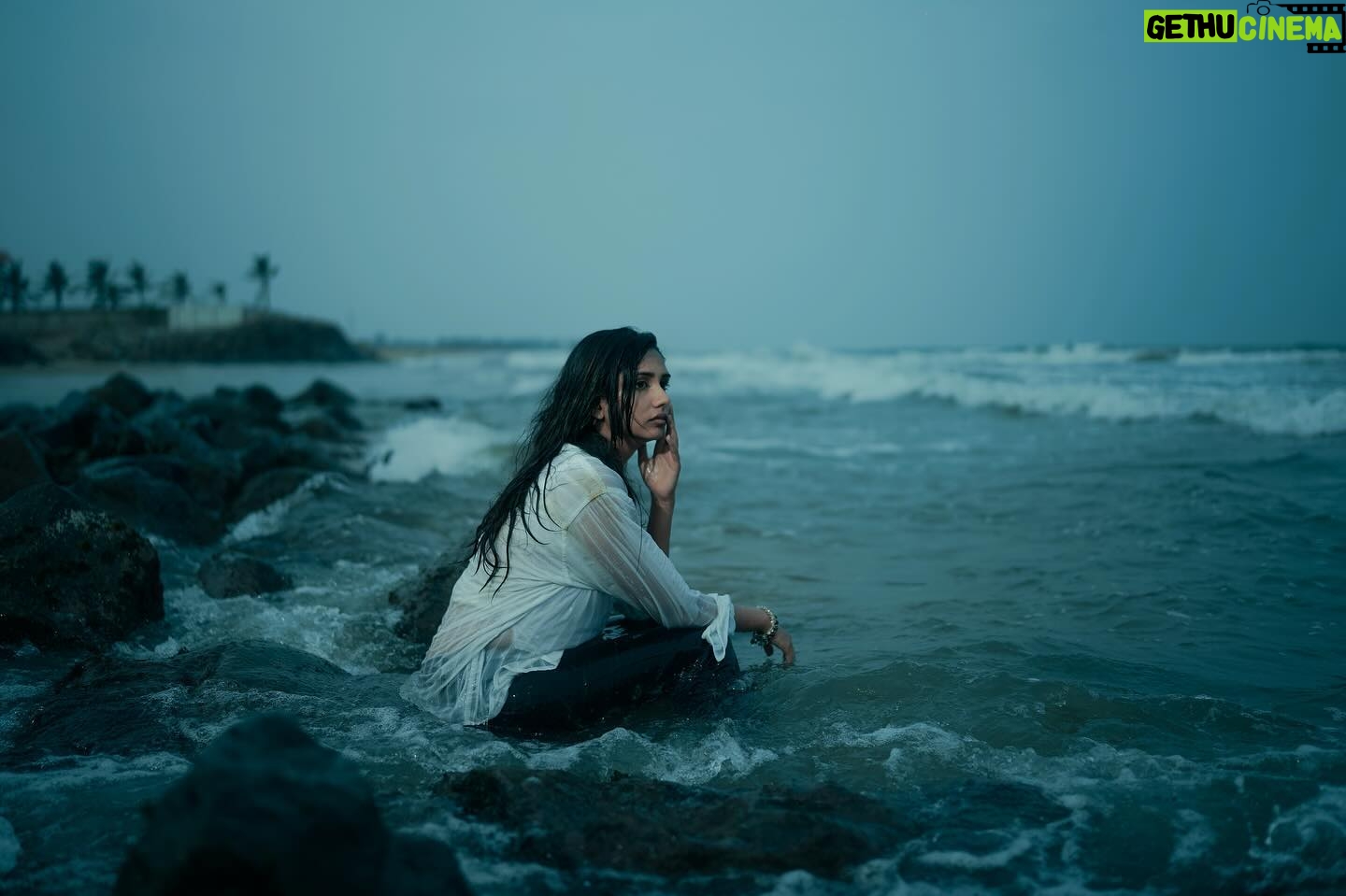 sai Dhanya Instagram - And now that i am lost I feel every little thing on this earth. @dhan__yaa . . #beach #lost #aesthetic