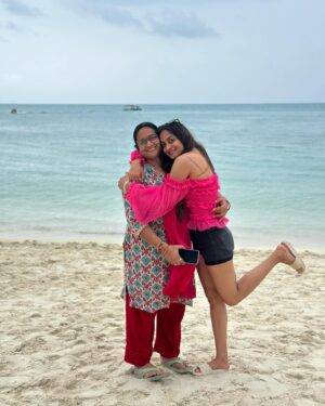 sree priya Instagram - Haapy mothers day Rajamma 😘♥️
