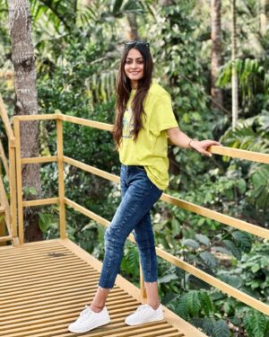 sree priya Instagram - 🍃🕊️
