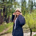sree priya Instagram – Woke up in paradise ✨🏔️

📍 Gulmarg

#travelgram #gulmarg #tangmarg