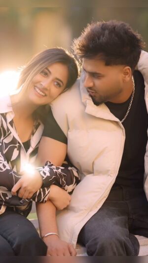 upma Sharma Instagram - “Better late than never! 🙈 Sorry for the delay, but the video is finally out now! Show some love and enjoy the vibes! 💕🎥”

@nonusinghzira_47music @angadmuzic @ihitesh1 @manuu_shrma 

#upmasharma #upmasharmaofficial #newpunjabisong