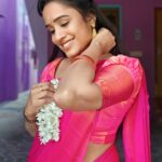 vj Santhiya
