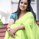 vj Santhiya