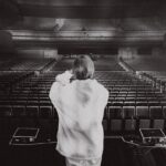 yama Instagram - yama Christmas Special Live 2023 2023.12/21 東京LINE CUBE SHIBUYAにて 特別アレンジやバイオリンをくわえた編成。 あたたかさに包まれた 良いクリスマスツアーだった。 photo by @yamada_mphoto #yamaXmasLIVE2023