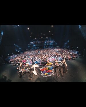 yama Instagram - WHAT'S THE ROCK TOUR vol.1
@ Zepp DiverCity 

NovelCoreさんとツーマン。
OPトークで「ボーダーレスに音楽を楽しもう」と言ってくれたおかげで、終始あたたかい空間でした。互いに紡ぐ音に違いはあれど境目はなく楽しめたライブ。
感謝です。

#WHATSTHEROCK_TOUR

Photo by @yamada_mphoto