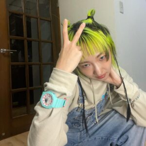 AKKOGORILLA Instagram - かわいいかわいいみどり🐲！
@gshock_jp 🟢🟢🟢🐉✨
#PR #g_shock