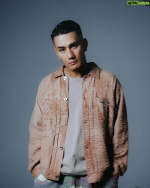 AKLO Instagram - New Photo よろしく📸✌️