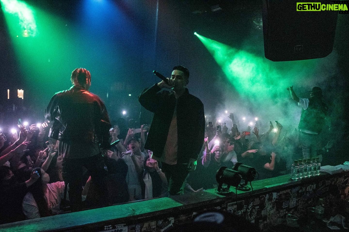AKLO - 3.3K Likes - The other night at @clubharlem
みんなぶち上がった!最高。
LEGACY