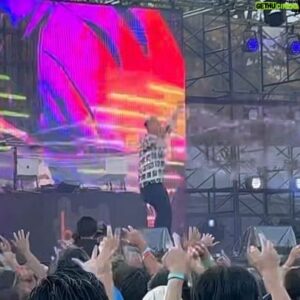 AKLO Instagram - 昨日のBOSF2023でのライブ♨️💦🔥🙌　
昔住んでた別府でライブできてよかった！
久しぶりにNew Days Moveも歌ったけどみんないい感じだった！！
ありがとう！！

#BOSF23 #別府 #お湯かけフェス