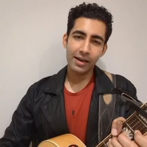 Aadar Malik Instagram - This one is for the guy who never introduces himself without 'Naam Toh Suna Hoga'. 

Share this special friendship band with your friend Rahul and wish them #HappyFriendshipDay 🎼

#boAtFriendshipBand