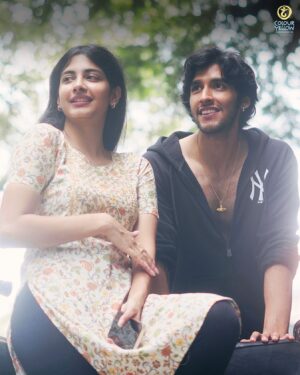 Aanand L. Rai Instagram - “It might look like it’s Ansh and Pragati’s debut in the world of cinema but it’s actually my debut in believing in the dreams of others. It’s always important for one to have the quality of trusting people. So thank you, @awwwrat and @anshduggal for trusting in @cypplofficial  in your definite beautiful journey in the movies.” 💛