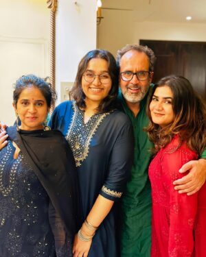 Aanand L. Rai Instagram - May this Diwali fill your home with happiness, your heart with love, and your life with light. #family #tumtak #diwali2023 #happiness 🪔