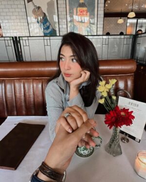 Aaron Ashab Instagram - ladies and gentlemen, her.