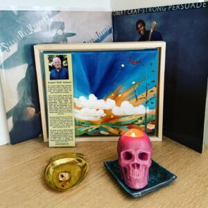 Aaron Ashmore Instagram - Tomorrow makes one year since my Dad past away. Here’s a small alter I made to remember him. It’s hard to know how to honour and remember someone so important to you. I hope if he sees this he knows how missed he is. ❤️❤️❤️