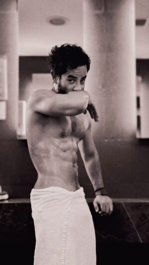 Aarón Balderi Instagram - ¿Qué título le pondrías?