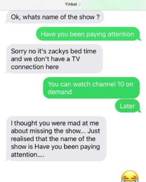 Aaron Chen Instagram - Photo 1 my sister texting cousin and photo 2 courtesy of An Dy 😅😅 enjoy and laugh. @hybpa
