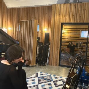 Aaron Dessner Instagram - I'm so incredibly excited to share that @gracieabrams' second album, The Secret of Us, is out today. I couldn't be more proud of Gracie and this record and all the friends who contributed to it. I feel so grateful for every moment I've gotten to spend with Gracie as a friend and a collaborator over the past four years and three projects we have made. This album captures a profoundly authentic moment of creativity and expression in Gracie's life. It's brimming with confidence and raw emotion and while there are too many highlights to mention, I know many of you will find yourselves listening again and again to "us", which we wrote with our dear mutual friend @taylorswift. It's an earthquake of a song that felt like a synthesis of the entire album and is a testament to their growing friendship and the massive influence Taylor has had on Gracie's writing over the years. They nearly burned Taylor's apartment down writing this song and we had an insanely fun day and night recording it at Long Pond. Thanks also to @jackantonoff for adding his inimitable touch to this song. I was also so thrilled to collaborate with Gracie's brilliant friend @audreyhobert who co-wrote on many of these songs -- Audrey and Gracie bring something special out of each other that was such a joy to watch. Special thanks to my dear friends @boniver @900x @mooserob and @lanzprojects for contributing their magic and to @bellaicecream who has been at my side engineering all three projects for Gracie (and so many more) and who has become an indispensable presence at Long Pond. Thanks to @serbangheneamixes for his incredible mixes, @randymerrill_sterling for mastering and @androidbarr for drums and everyone else who contributed. We are so grateful.

@heyjonlow
@brycebordone
@spacemoth__
@beaunoise 
@sharp_stick 
@olijacobs1
@bradbarr216
@kresnick