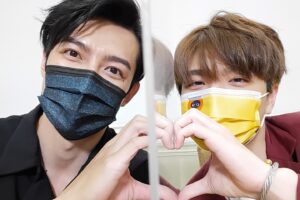 Aaron Lai Instagram - 《約•定》的最後一塊拼圖總算是完成了
謝謝這個作品幕前幕後的每個夥伴
這場奇幻旅程使我們在彼此的生命線上交疊並同行了一段
雖然短暫卻留下了閃爍的輪廓來獻給只屬於我們的回憶
感謝你們
還有你們