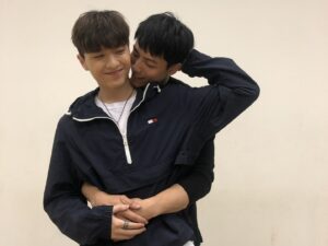 Aaron Lai Instagram - 說到做到
我來還債了各位
而你們欠的債就是看《約定之後》！
記得要還喔😉