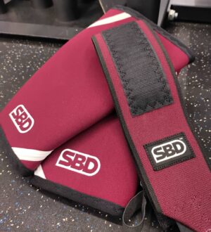 Aaron Lai Instagram - 感謝SBD #地表最強的護具 ，讓我以更好的訓練品質在 無可取代的最大肌力 這條道路上繼續向上適應💪🏾

#SBD為你撐腰