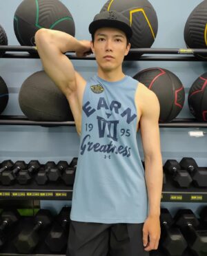 Aaron Lai Instagram - It's been a while ~~~
How have you guys been？ 

@underarmour
@projectrock

#UAHOVRMachina3
#projectrock
#underarmourtw