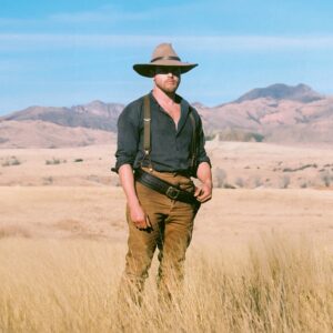 Aaron Marciniak Instagram - Have a happy Western weekend
.
.
.
#tgif #yellowstone #arizona #western #westernstyle #westernwear #cowboy #cowboylife #actor #westernactor #sagaftra #actorlife