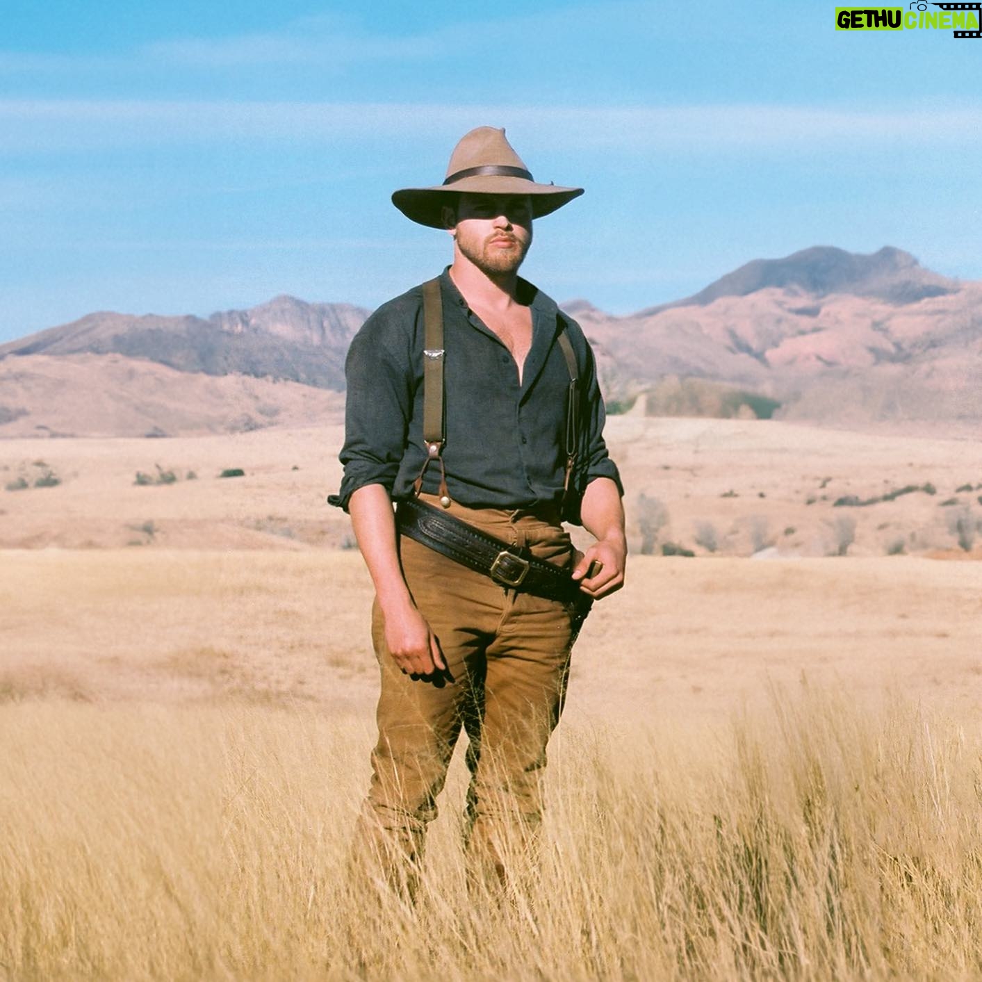 Aaron Marciniak - 172 Likes - Have a happy Western weekend
.
.
.
#tgif #yellowstone #arizona #western #westernstyle #westernwear #cowboy #cowboylife #actor #westernactor #sagaftra #actorlife