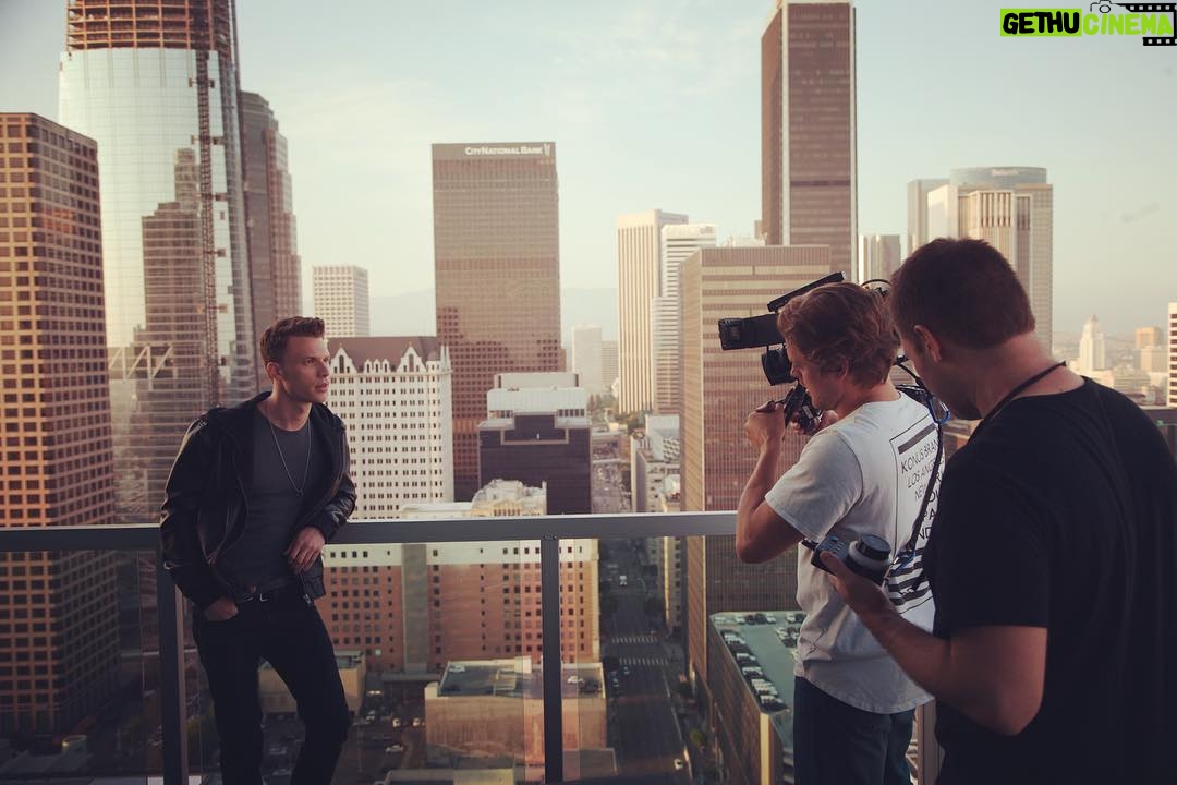 Aaron Marciniak - 296 Likes - BTS: another great BTS photo from @jeffreyfuente decided to take the reigns as my #alexamini had to get inches away from the edge of 34 stories up. Fun times @turnercine @cody_jay_music @claurakiehl #arri @arri #director #alexa #home #adventuretime #life @birnsandsawyer