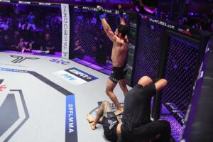 Aaron Pico Instagram - World title next. @bellatormma