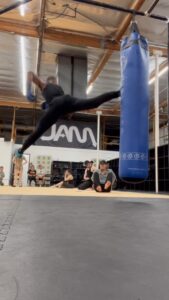 Aaron Toney Instagram - Post day 1 of the fight workshops. Solid effort by lots of prior today. Once I was done it was time to kick my own ass 💪🏾🥊 #boxing #kickboxing #kicks #flow #tkd #taekwondo #footwork #flow #action #poc #black #martialarts #kendricklamar #beyonce #808 #roland808 #action #actor #movement #go #training