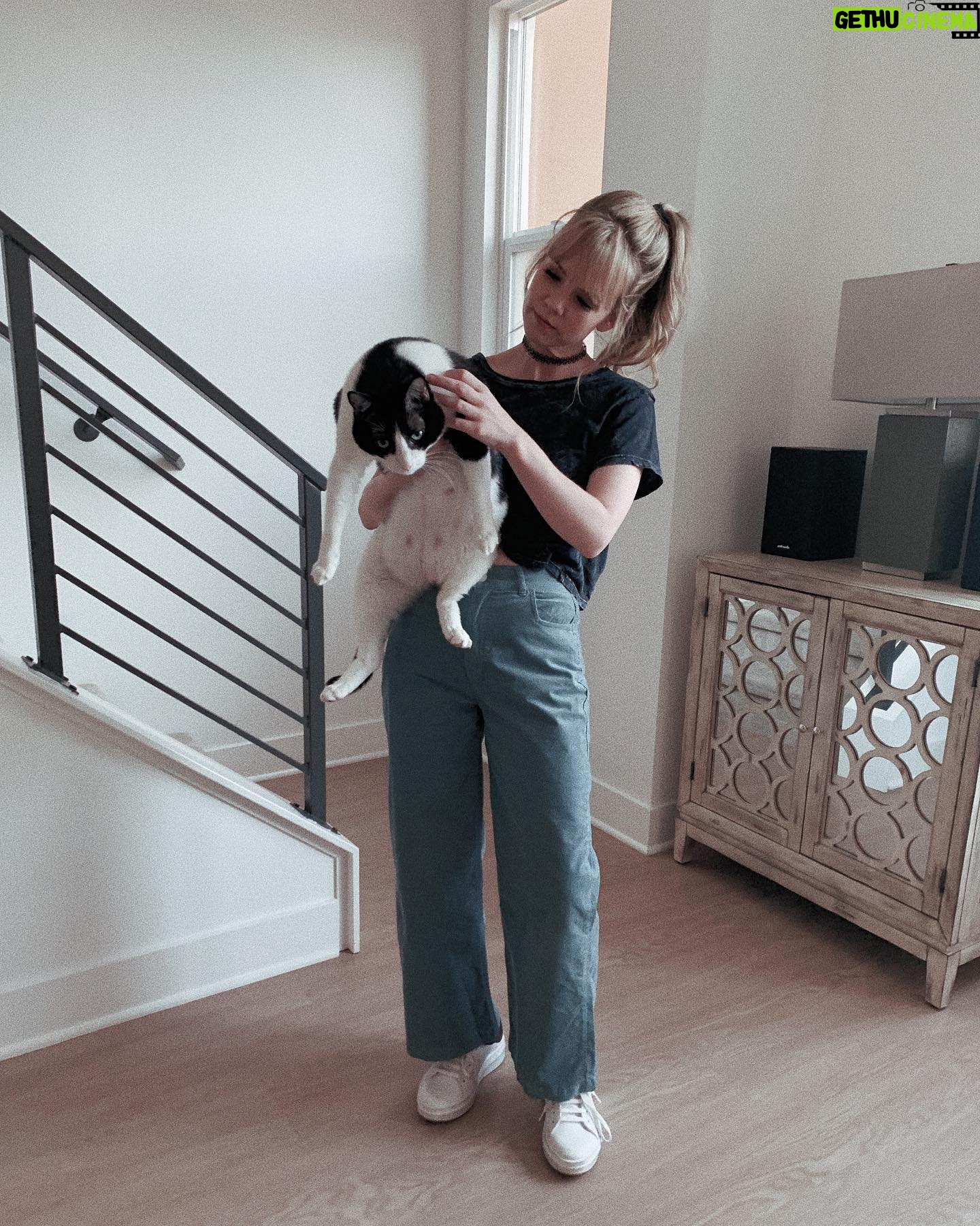 Abbie Cobb - 670 Likes - me and my overweight son