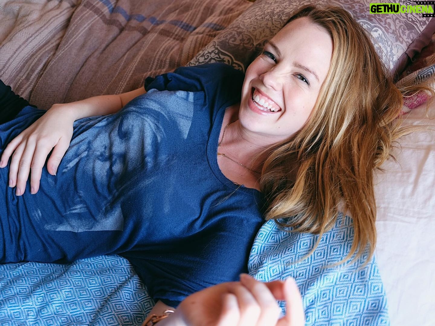 Abbie Cobb - 750 Likes - Feeling happy and grateful and spaghetti and Coca-Cola.