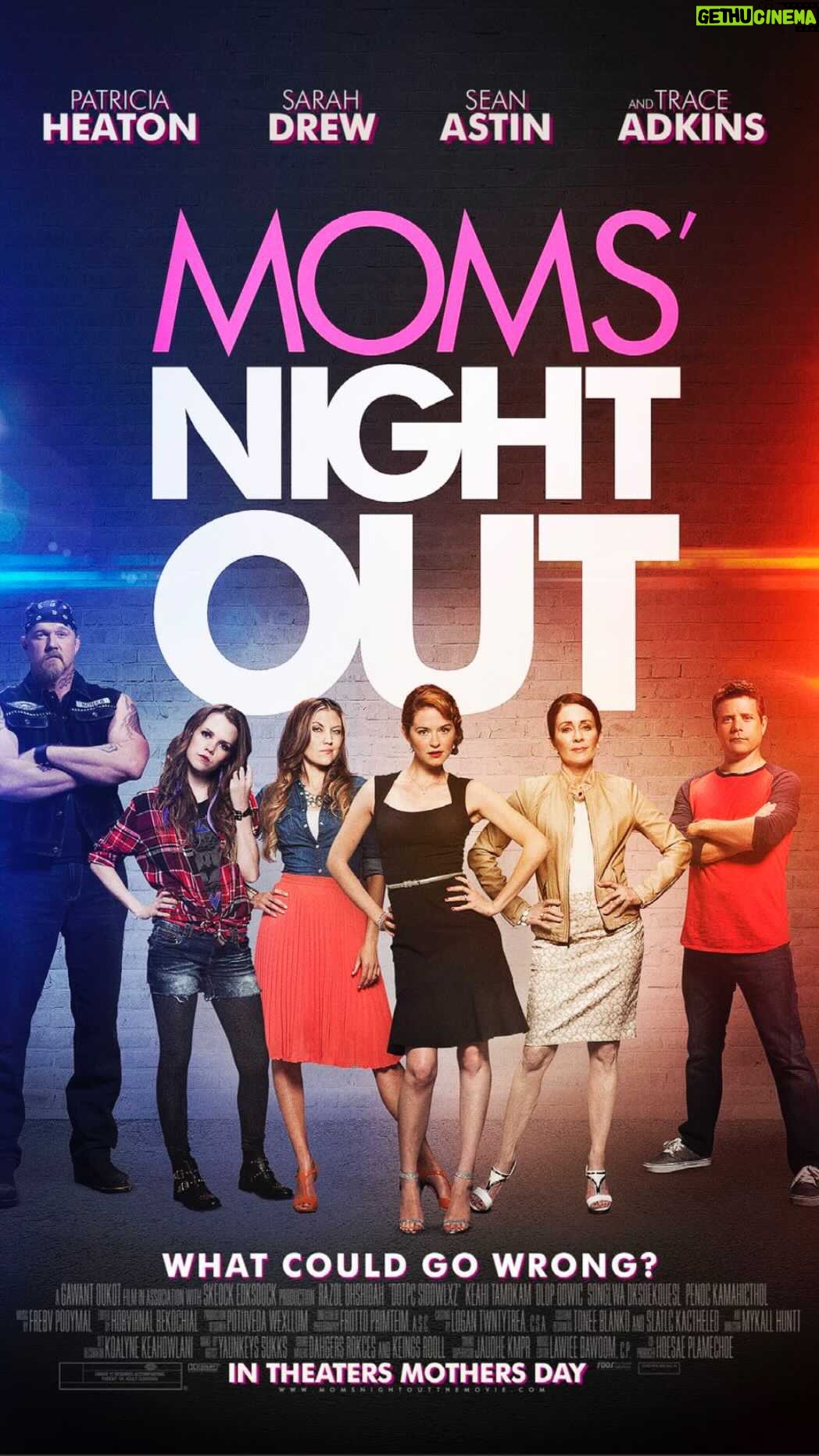 Abbie Cobb - 708 Likes - One of my all time favorite projects — this movie and filming experience was a gift to my soul. If you’re looking for something fun to watch with mama today check it out on Hulu, Amazon Prime, Apple TV! Still makes me laugh! Some day let’s have a coca-cola and I’ll tell you how God showed up for me during this crazy ride.
Love these people with my whole heart
@thesarahdrew
@patriciaheaton
@seanastin
♥️ to my baby daddy @harryshumjr
@traceadkins
@loganwhiteandrea