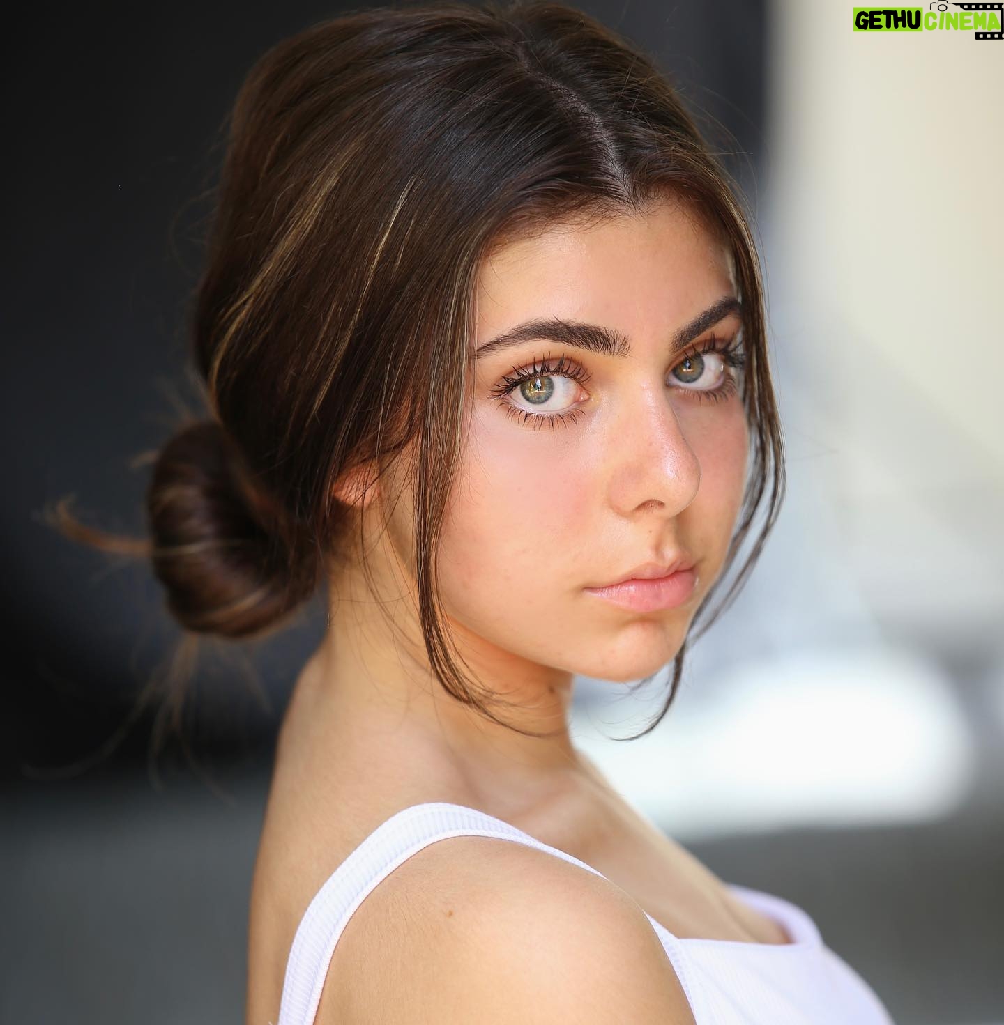 Abby Bergman - 2.1K Likes - fresh faced shoot by @aliciaruberto @newdimensionphotographyau . I am absolutely in love with the results especially because I have never done a no makeup shoot before! @aliciaruberto really brought out my best features and I couldn’t be happier with the results!
#mascaraonly #coachella #newshoot #photoshoot #nomakeupmakeup #freshfaced #keepgoing #positivevibes #weekendtime #bigeyes #biggreeneyes #newheadshots #melbournemodel #melbournemodels #beauty #melbourneinfluencer #shootday #bnw #bnwphotography #wokeuplikethis #stare #insta_ #nomask #thisisme #freshfaces #aussiebeauty #abbybergman #abbybergmanphotos