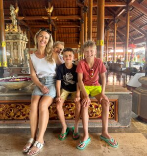 Abby Coleman Instagram - Same place 8 years apart and with a couple more boys
 ❤️❤️❤️