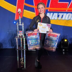 Abby Miller Instagram - The #ALDC Summer National Tour is off to an amazing start! Thank you Nextstar, Star Dance Alliance, Dance One & All the judges! Congratulations Scarlett! Thanks to her Mom & Dad for all their time, energy, and respect! 👏🏼❤️ #aldcproud 

@nexstardance Round Rock, Texas 🏆@stardancealliance

First place in the lyrical category and a diamond adjudication with Can You Hear Me

First place in the open category, diamond adjudication, first place overall level three teen and a $300 World Dance Pageant scholarship with Cair de Lune. 👏🏼👏🏼👏🏼

#aldc #aldcla #abbylee #abbyleemiller #giannamartello #abbyleedancecompany #dancemoms #nationals #leaveitonthedancefloor