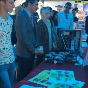 Abdurrahman Tutar Instagram - Hayallerimiz için kapı kapı geziyoruz. Şehir şehir insan olalım diye. #atutarr 
#Yenice #HalkEğitimMerkezi 19 Mayıs Atatürk’ü Anma, Gençlik ve Spor Bayramı, Geleneksel 9. Bindallı Yarışması ve Öğrenme Şenliği Programında bizlerde yerimizi aldık.