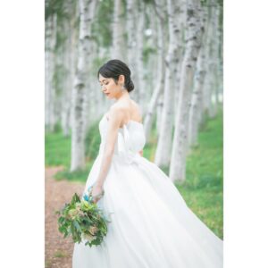 Abe Junko Instagram - 👰‍♀️💓

今春5月に入籍しましたが、先日、式を無事に挙げることができました🧚‍♀️✨

たくさんの方々に支えられて
これまで生きてきたことを想うと
『いま』与えられている時間に
謙虚な気持ちが生まれました。

お世話になっている方々、
いつも応援して下さる皆様、
そして家族、両親への感謝の気持ちを忘れずに
日々精進して参ります。