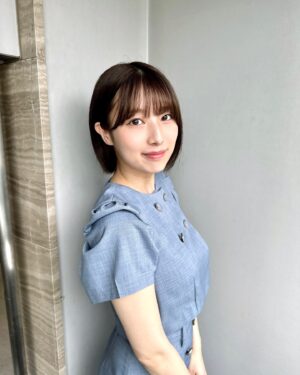 Abe Wakana Instagram - お腹がちらりしちゃう丈です🫣
何枚目が良いですか？
#redyazel#セットアップ#code#夏#fyp