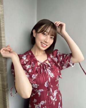 Abe Wakana Instagram - ひと足お先に
夏、失礼します🍉☺️

この夏のご予定は？？
#snidel#01#fyp#fypシ#夏#ワンピース