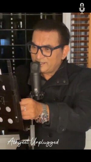 Abhijeet Bhattacharya Instagram - Yeh Nayan dare dare....
#abhijeetunplugged 
#yehnayandaredare 
#hemantkumar 
#kaifiazmi 
#abhijeetsongs 
#abhijeetfans 
#bollywoodsongs 
#bollywoodclassics
#puranegaane 
#bollywoodmusic 
#abhijeetsongs