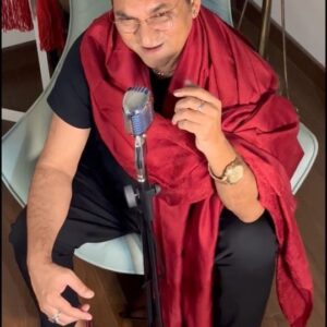 Abhijeet Bhattacharya Instagram - Yeh Lal Rang ...

#abhijeetunplugged 
#premnagar
#sdburman
#abhijeetsongs
#AbhijeetBhattacharya
#bhulebisregeett
#puranegaane
#lamusica
#BollywoodClassics
#bollywoodsongs
#abhijeetfans