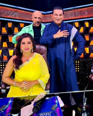 Abhijeet Bhattacharya Instagram - At Indian Idol 14 shoot 𝐈𝐧𝐝𝐢𝐚𝐧 𝐢𝐝𝐨𝐥 𝐨𝐟𝐟𝐢𝐜𝐢𝐚𝐥 𝐩𝐚𝐠𝐞 with @shreyaghoshal @kumarsanuofficial @vishaldadlani  #AbhijeetUnplugged
#indianidol 
#shreyaghoshal 
#kumarsanu 
#vishaldadlani