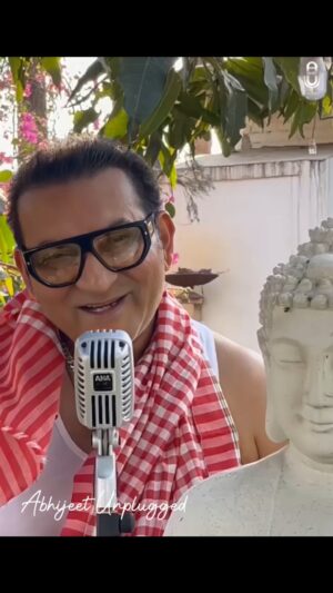 Abhijeet Bhattacharya Instagram - Zindagi Khwab Hai... 
#abhijeetunplugged
#abhijeetsongs
#abhijeetfans
#BollywoodClassics
#bollywoodmusic
#teamabhijeet
#bollywoodsongs
