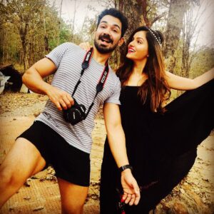 Abhinav Shukla Instagram - To the 2nd Best decision of my life … ❤️ HAPPY Karva Chauth @rubinadilaik!  You guys can keep guessing the 1st Best Decision… if you get it right i am sending you a gift hamper for sure ! ❤️❤️ Strength to all the women who are fasting for their loved ones! 🙌🏻 #karvachauth