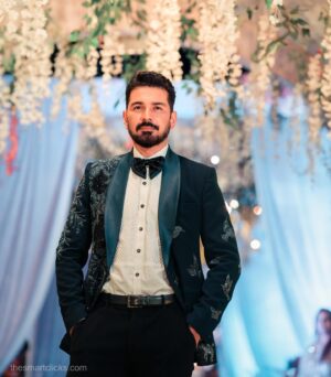 Abhinav Shukla Instagram - Straight outa Bijnor !! @sarthak.tyagi17 @rohinidilaik @rubinadilaik  Styled by @stylingbyvictor @sohail__mughal___
Outfit @attirekunalnsid