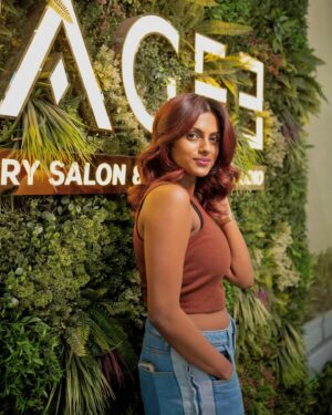Abhirami Instagram - New year New Hair . 
Hair makeover with  @page3lulumall_kochi 🤎✨
📷: @photographer_.sanu