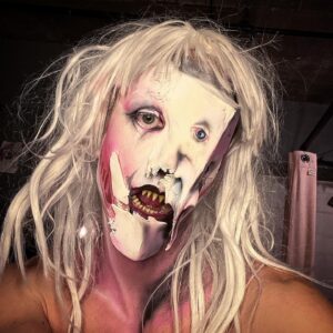 Abhora Instagram - Stare at the wall, the wall stares back