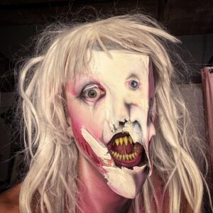 Abhora Instagram - Stare at the wall, the wall stares back